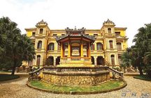 Transfer from Hoi An to Hue by private car with stops for picture
