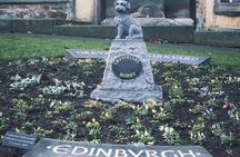 Edinburgh Quest: Self Guided City Walk & Immersive Treasure Hunt