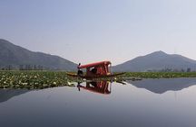 7 Days Romantic Kashmir Honeymoon Package with Houseboat Stay
