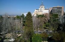 La Latina to Madrid Guided Tour with Breakfast