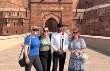 6 Day Golden Triangle Tour with Varanasi from Delhi