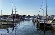 Half Day Private Bus Tour of Annapolis Up to 13 people