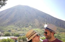 Walk through vineyards, breathtaking views and flavors of Salina
