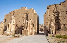 Small group Hurghada to Luxor, Valley of the Kings by Van