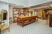4-Hour Market Visit and Traditional Cooking Workshop in Palma