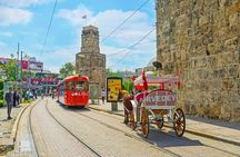 Antalya: Old Town Walking Tour incl. Turkish Tea and Baklava