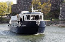 Suomenlinna Ferry and Guided Walking Tour in the Fortress