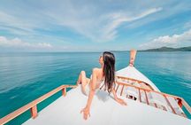 ViP Tour by Private Boat with Snorkeling and Lunch From Hurghada