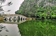 Private Day Tour to Seven Star Crag Natural Wonder from Guangzhou