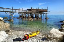 Cavalluccio kayak excursion in Fossacesia