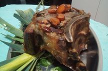 5 Hours Activities - Truffle Hunting with tasting in San Miniato