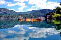 Kayaking in Machonico Lakes on the Siete Lagos Trail
