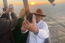 Hot air balloon flight in Teotihuacán + Breakfast in a Cave