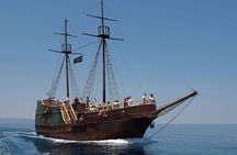Rethymnon Sunset Cruise with a Pirate Boat 