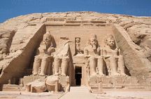 Private Day Trip to Abu Simbel Temple with Guide from Luxor
