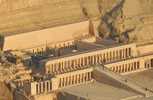 Guided tour to Mortuary temple of Hatshepsut