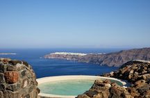 Volcanic hot-tub with caldera view for ultra-romantic couples