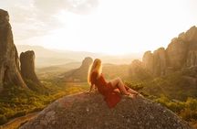 Meteora: Guided Sunset Tour with Monasteries and Caves Visit