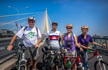 Bangkok: Backstreets and Temple Historic Bike Tour