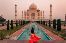 From Delhi: Taj Mahal Day Tour with Lunch