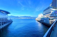 Private Vancouver Compact City Tour by Land and Water