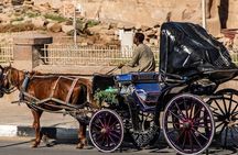 Luxor City Horse Carriage Tour: Dine and Discover