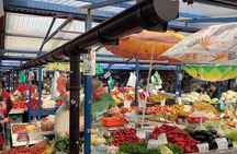 Walking Guided Tour with Street Food in Krakow
