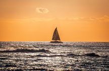 Moana’s Sunset Cocktail Sail Along Oahu's Waikiki Coast