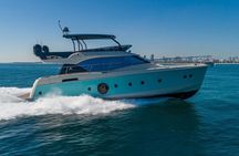 62ft Yacht Tour in Miami Beach with Captain Beneteau MC6 Fly