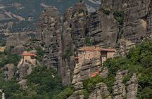 Amazing Morning Meteora Monasteries Tour