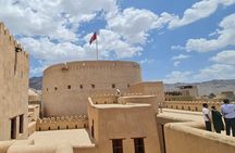 Full-Day Nizwa Fort, Bahla Fort and Jabreen Castle Private Tour