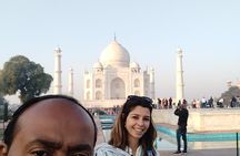 Taj Mahal tour with Old city Walk 