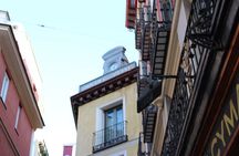 Private Walking Tour of the Center of Madrid and Retiro