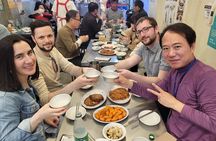 Gwangjang market Netflix Food Walking Tour with Insadong