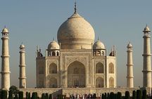 All-Inclusive: Private Taj Mahal & Agra Day Trip From Delhi