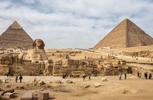 Full Day Egyptian Museum and Pyramids Private Tour from Hurghada