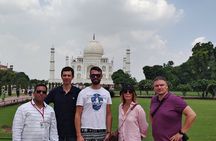 Sunrise Taj Mahal Tour From Delhi