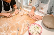 Cesarine: Pasta & Tiramisu Class at Local's Home in Naples