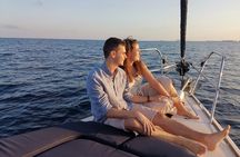 Barcelona Sunset Cruise with Open Bar of Cava and Snacks