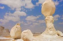 Tour Through White and Black desert Bahareya oasis