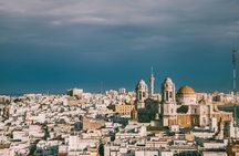 Cadiz : Private Custom Walking Tour With A Local Guide