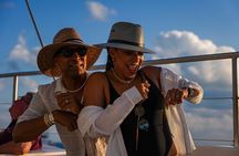 Isla Mujeres Sunset Cruise and Tour from Cancun