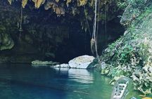 Cave Tubing and Jungle Zipline from Belize City with Lunch.