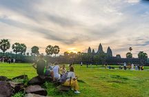 Private Angkor Sunrise Bike Tour Supported By Minivan 