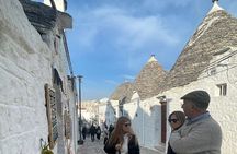 Alberobello walking tour with aperitif