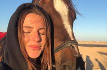 2-Hour Beach & Desert Horse Riding Experience in Hurghada
