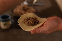 Gastronomic experience with barbecue class in Mendoza.