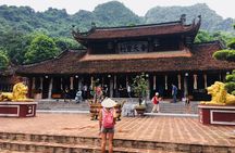 10-Hour Perfume Pagoda Private Tour in Hanoi