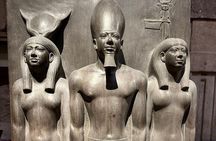 Hurghada to Cairo: Visit the Pyramids, Sphinx, and Museum , Lunch