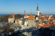 Private Custom Walking Tour with Local Guide in Tallinn
